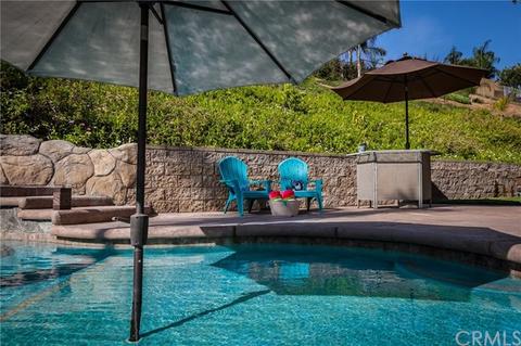 29665 Lochinvar Rd, Highland, CA 92346 photo 44