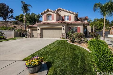 29665 Lochinvar Rd, Highland, CA 92346 photo 1