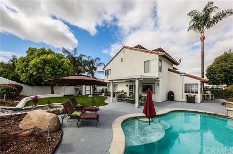 7523 Cram Rd, Highland, CA 92346 photo 16