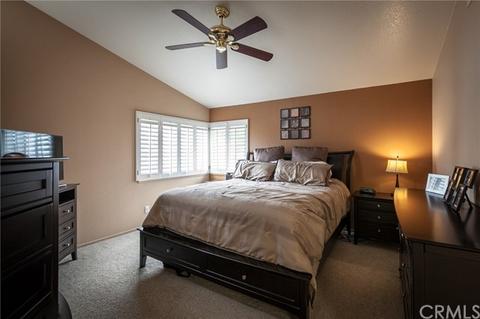 7523 Cram Rd, Highland, CA 92346 photo 9