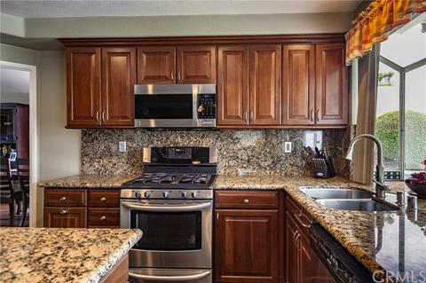 7523 Cram Rd, Highland, CA 92346 photo 5