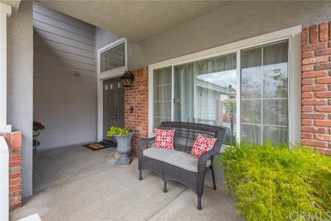 7371 Silkwood Ln, Highland, CA 92346 photo 4