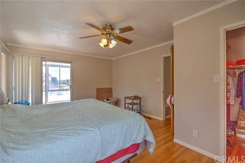 32035 Tennessee St, Yucaipa, CA 92399 photo 12