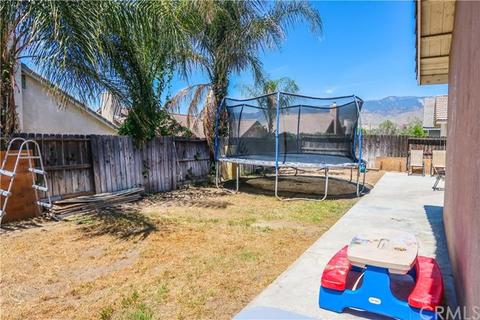 7346 Cunningham St, Highland, CA 92346 photo 14