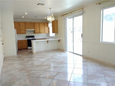 11852 Gloucester, Rancho Cucamonga, CA 91730 photo 3