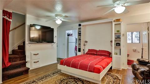 980 Oak Dr, Crestline, CA 92325 photo 13