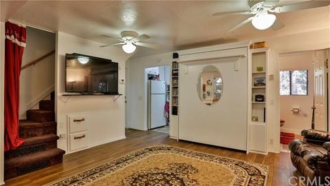 980 Oak Dr, Crestline, CA 92325 photo 12