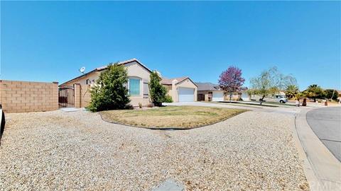 7092 Amanda Way, Hesperia, CA 92345 photo 2
