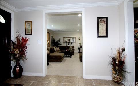 1572 N Mulberry Ave, Rialto, CA 92376 photo 9