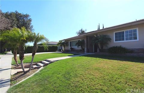 1572 N Mulberry Ave, Rialto, CA 92376 photo 3