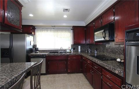 1572 N Mulberry Ave, Rialto, CA 92376 photo 23