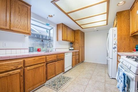 34642 Cape Cod Ct, Yucaipa, CA 92399 photo 10
