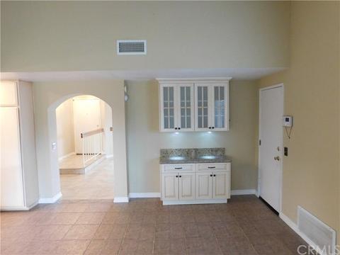 8394 Donna Way, Riverside, CA 92509 photo 5