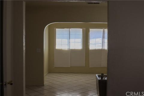 1626 N G St, San Bernardino, CA 92405 photo 5