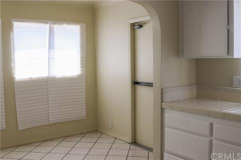 1626 N G St, San Bernardino, CA 92405 photo 8