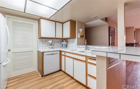 242 E Fern Ave #209, Redlands, CA 92373 photo 5