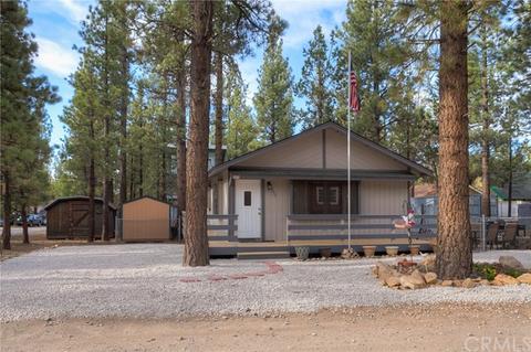 2077 3rd Ln, Big Bear City, CA 92314 photo 4