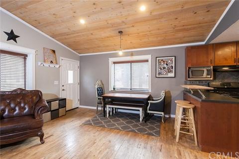 2077 3rd Ln, Big Bear City, CA 92314 photo 8