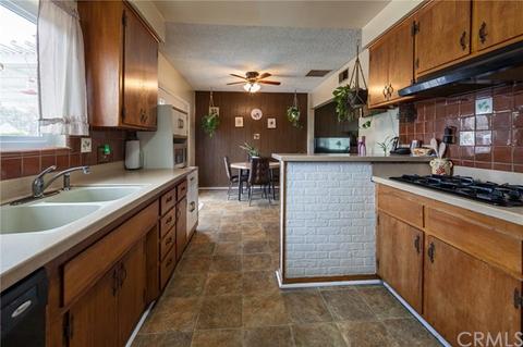 33737 Fairview Dr, Yucaipa, CA 92399 photo 11