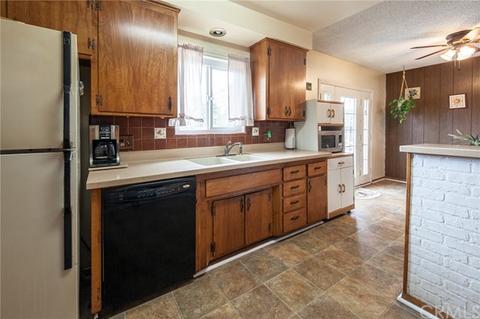 33737 Fairview Dr, Yucaipa, CA 92399 photo 9