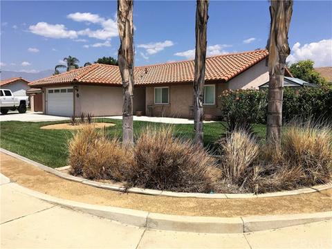 1304 N Grove St, Redlands, CA 92374 photo 9