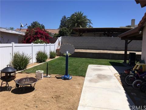 1304 N Grove St, Redlands, CA 92374 photo 71