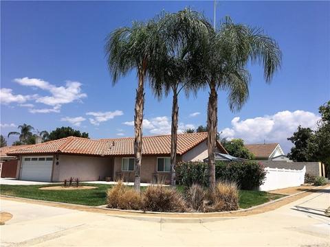 1304 N Grove St, Redlands, CA 92374 photo 11