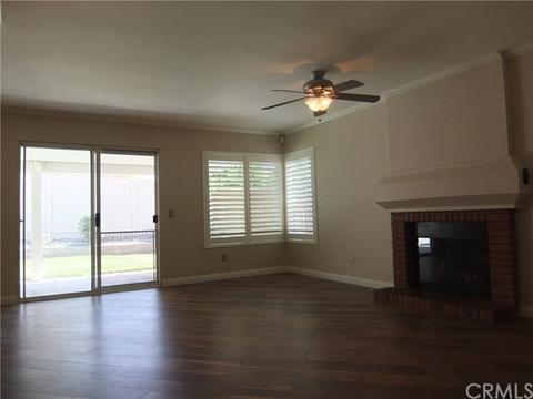 31009 Pebble St, Mentone, CA 92359 photo 12