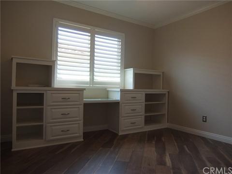 31009 Pebble St, Mentone, CA 92359 photo 24