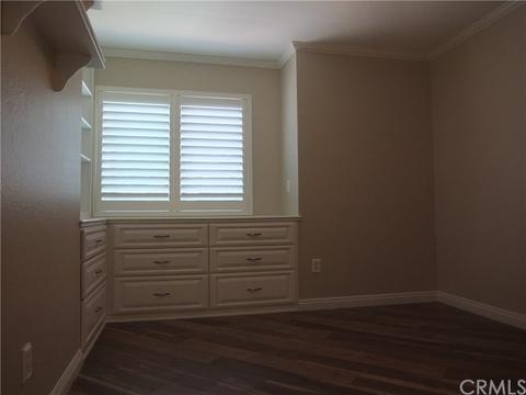 31009 Pebble St, Mentone, CA 92359 photo 23