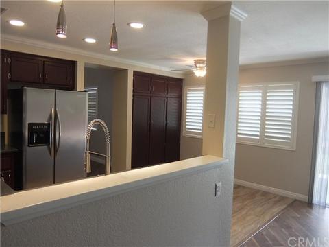 31009 Pebble St, Mentone, CA 92359 photo 10