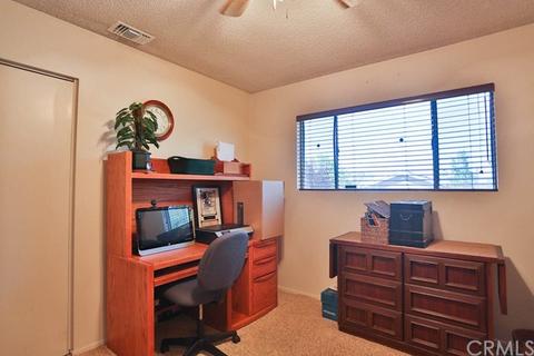 35476 Cabrini Dr, Yucaipa, CA 92399 photo 38
