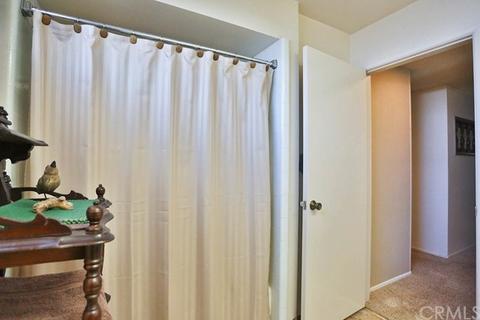 35476 Cabrini Dr, Yucaipa, CA 92399 photo 29