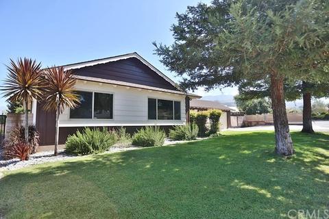 35476 Cabrini Dr, Yucaipa, CA 92399 photo 5