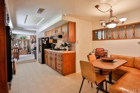 35476 Cabrini Dr, Yucaipa, CA 92399 photo 22