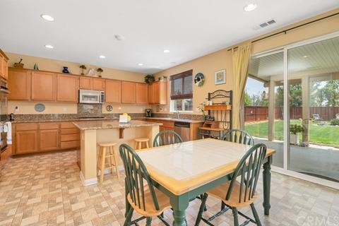 36373 Par Ln, Beaumont, CA 92223 photo 9