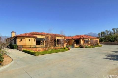 11569 Opal Ave, Redlands, CA 92374 photo 2