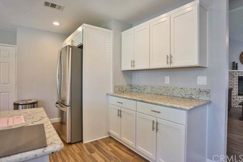 224 Loretta Way, Calimesa, CA 92320 photo 11