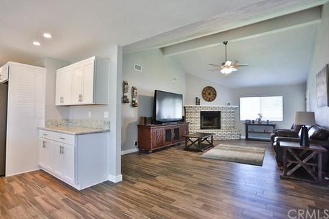 224 Loretta Way, Calimesa, CA 92320 photo 7