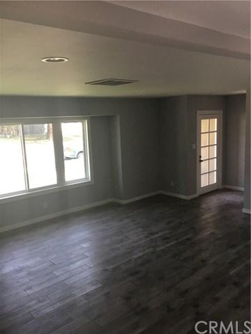 155 E Victoria St, Rialto, CA 92376 photo 4
