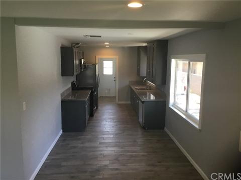 155 E Victoria St, Rialto, CA 92376 photo 7