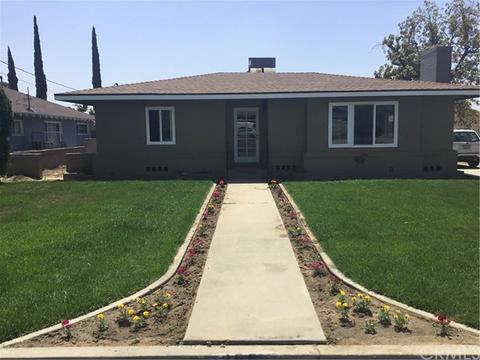 155 E Victoria St, Rialto, CA 92376 photo 1
