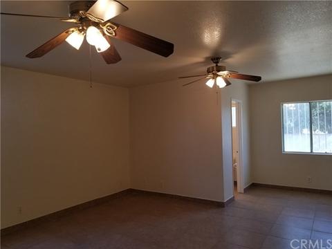 301 E 3rd St, Rialto, CA 92376 photo 8