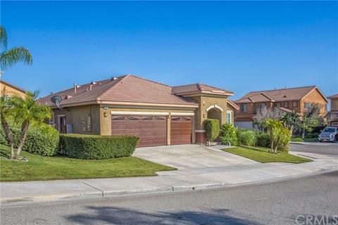 6933 Clear Spring Ct, Highland, CA 92346 photo 2