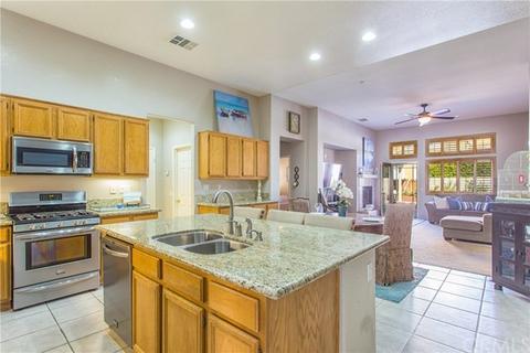 6933 Clear Spring Ct, Highland, CA 92346 photo 7