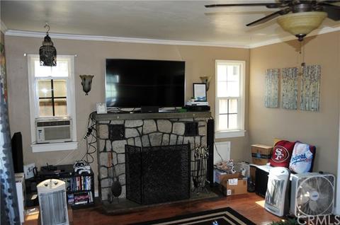 1734 Capri Ave, Mentone, CA 92359 photo 4