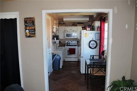 1734 Capri Ave, Mentone, CA 92359 photo 6