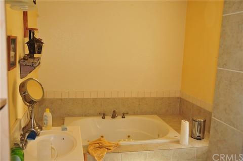 1734 Capri Ave, Mentone, CA 92359 photo 19