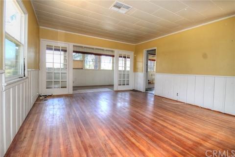 13283 3rd St, Yucaipa, CA 92399 photo 2