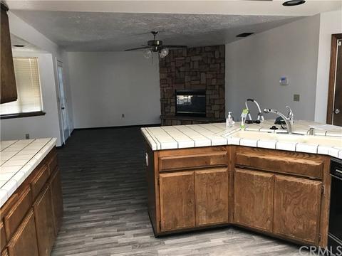 12578 Sholic Rd, Apple Valley, CA 92308 photo 9